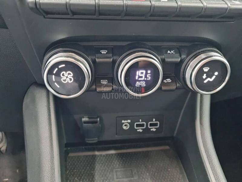 Renault Captur 1.3 TCe INTENS