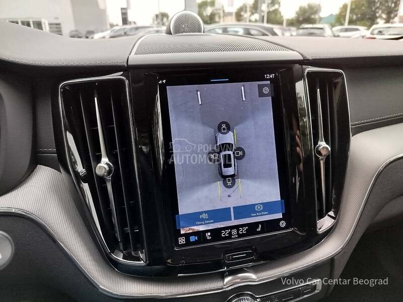 Volvo XC60 B5 AWD ULTIMATE DARK