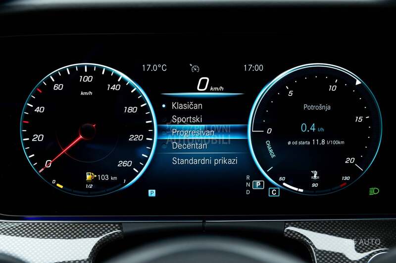 Mercedes Benz E 220 4MATIC/AMG/PANO
