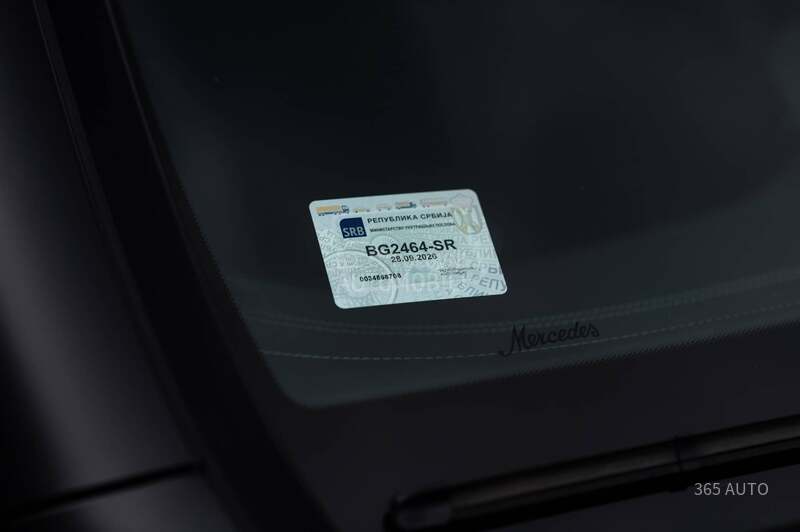 Mercedes Benz E 220 4MATIC/AMG/PANO
