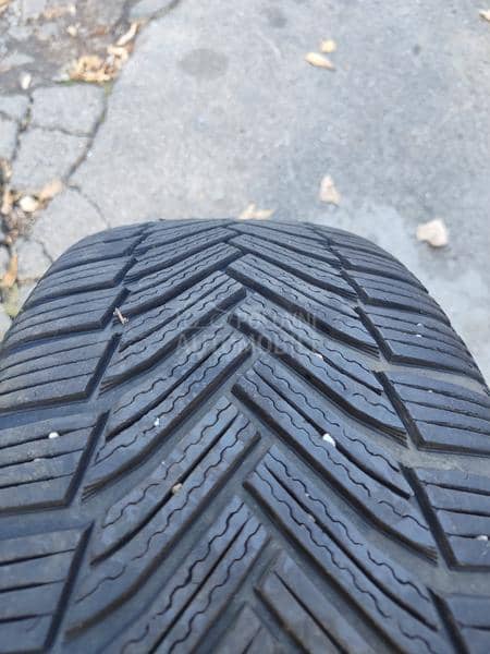 Michelin 225/50 R17 Zimska