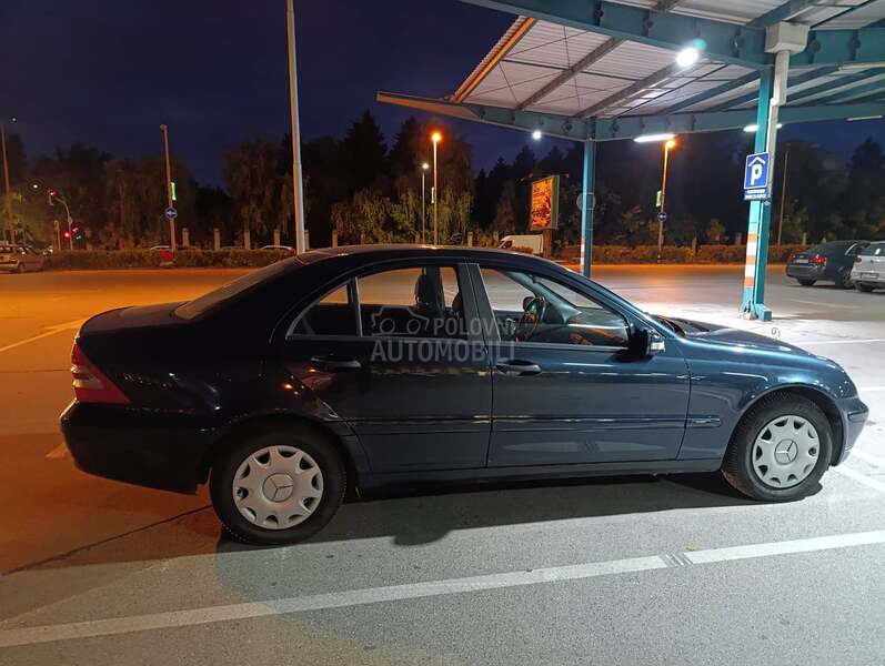 Mercedes Benz C 200 