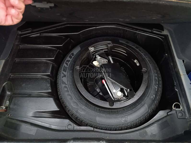 Mercedes Benz C 200 