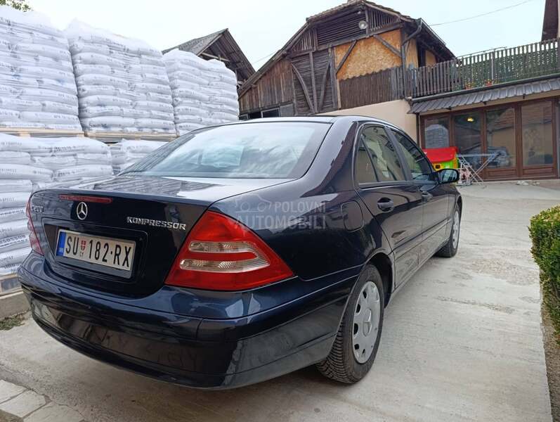 Mercedes Benz C 200 