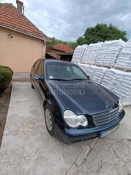 Mercedes Benz C 200 