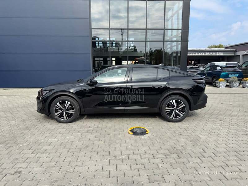 Peugeot 408 GT 1.6E 215