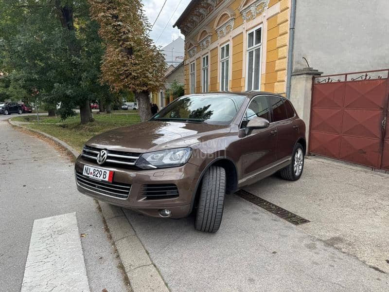 Volkswagen Touareg 