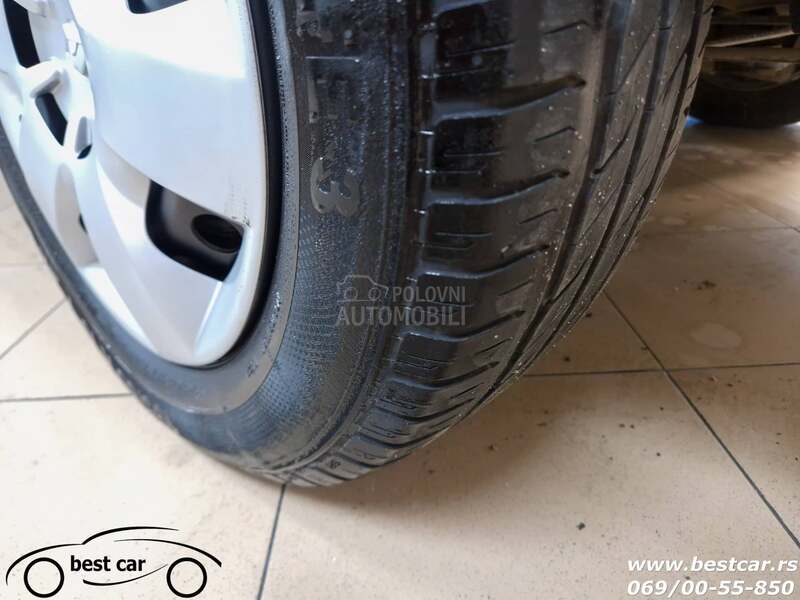 Renault Kangoo MAXI 5 Sedista N1