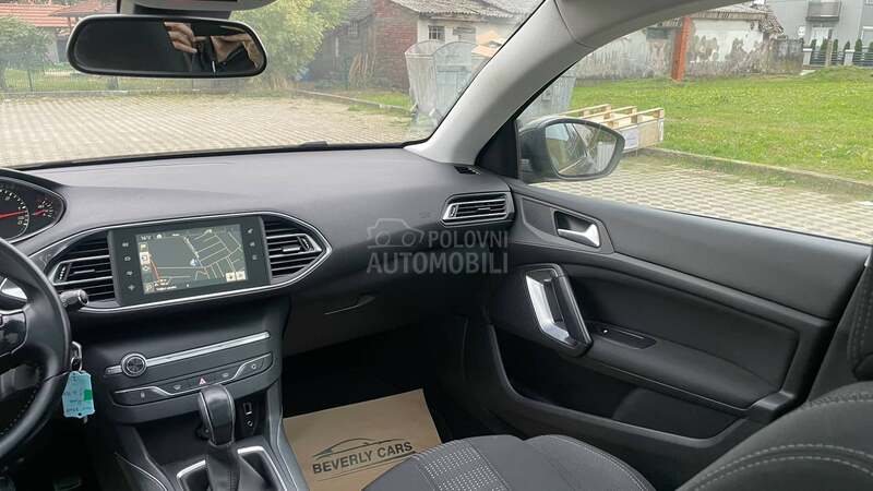 Peugeot 308 1.6HDi/ALLURE/PANO