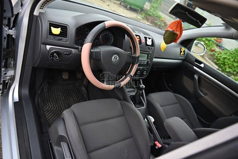 Volkswagen Golf 5 1.6 FSI Volkswagen Golf 5 1.6 FSI