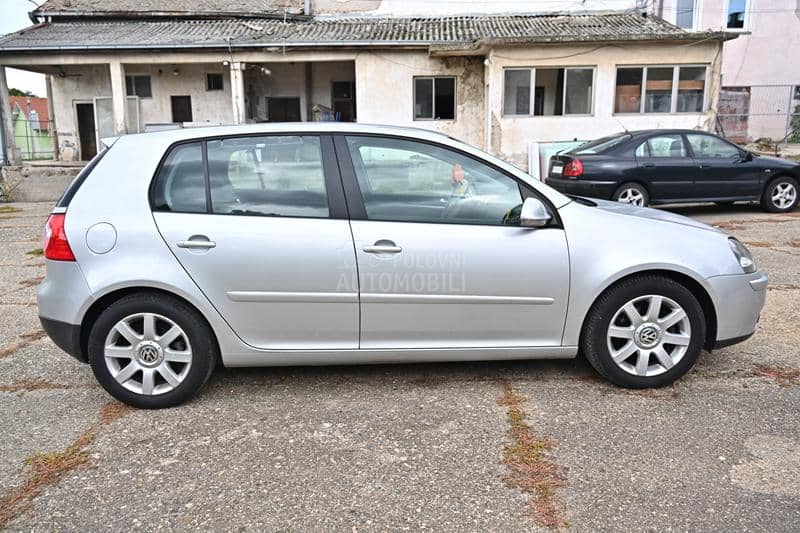 Volkswagen Golf 5 1.6 FSI Volkswagen Golf 5 1.6 FSI