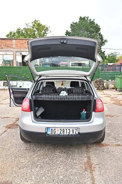 Volkswagen Golf 5 1.6 FSI Volkswagen Golf 5 1.6 FSI