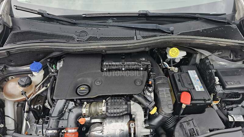 Peugeot 2008 1.6hdi Allure