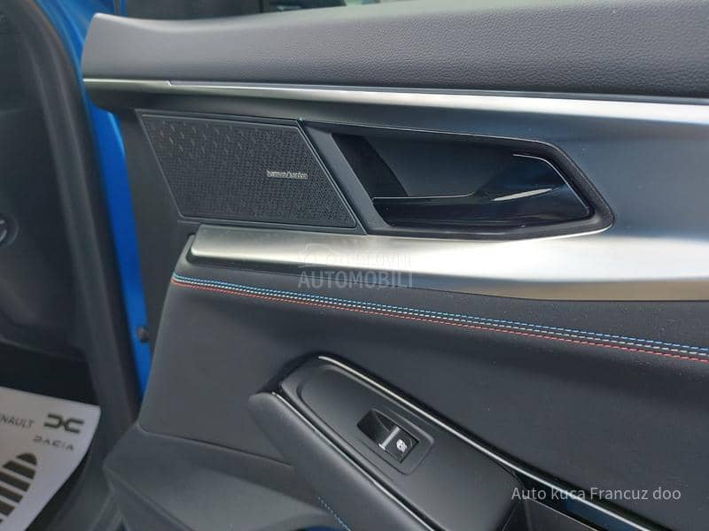 Renault Rafale 300 4x4 plug in