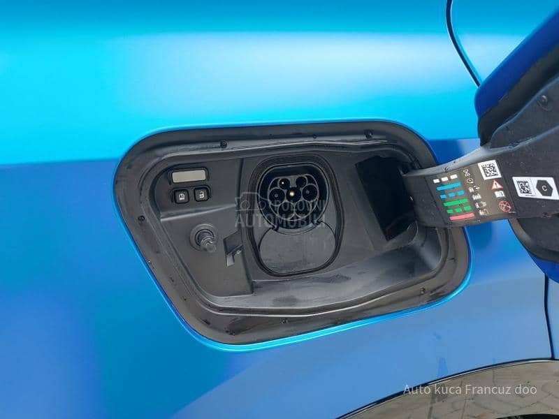 Renault Rafale 300 4x4 plug in