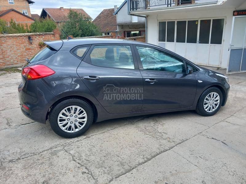 Kia cee`d 1.4CRDI JBL EDITION Kia cee`d 1.4CRDI JBL EDITION