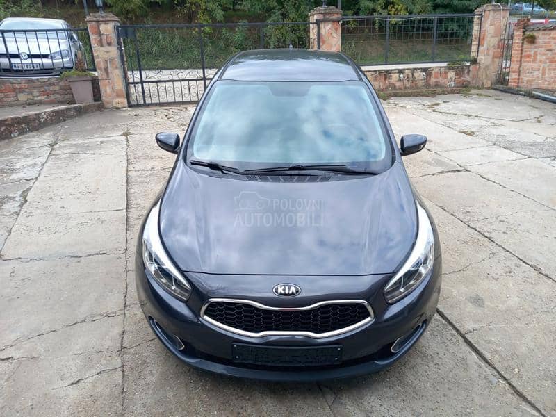 Kia cee`d 1.4CRDI JBL EDITION Kia cee`d 1.4CRDI JBL EDITION