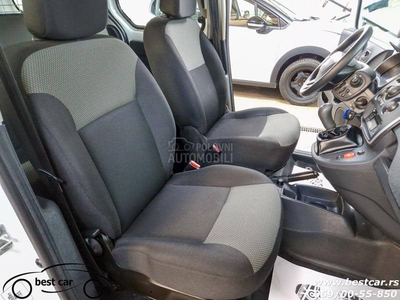 Renault Kangoo MAXI 5 Sedista N1