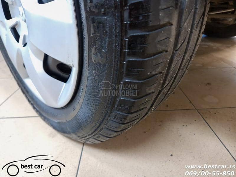 Renault Kangoo MAXI 5 Sedista N1