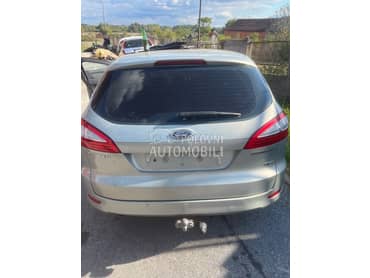 gepek vrata mondeo mk4 za Ford Mondeo od 2007. do 2012. god.