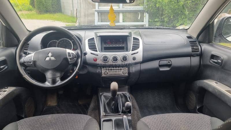 Mitsubishi L200 2.5
