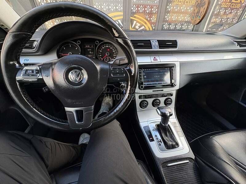 Volkswagen Passat B6 2.0 CR    R-LINE