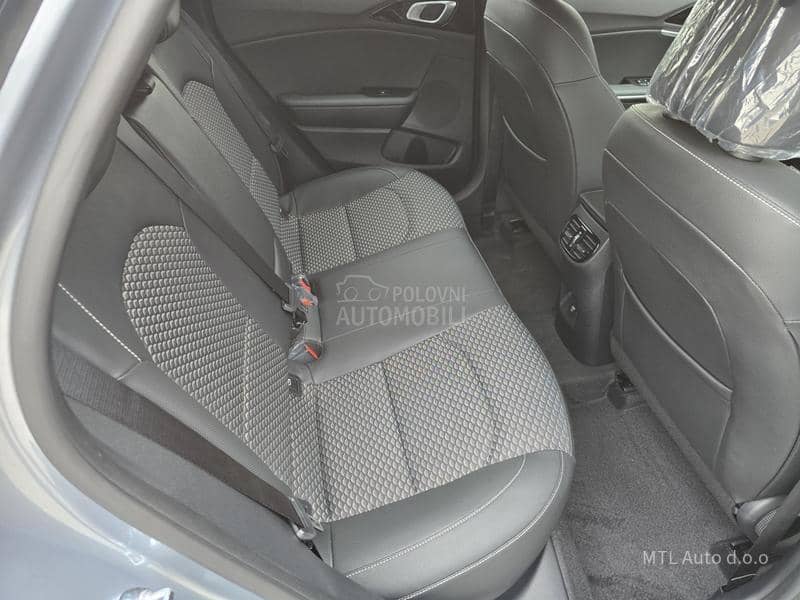 Kia XCeed 1.6 T-GDI  WAY 7DCT