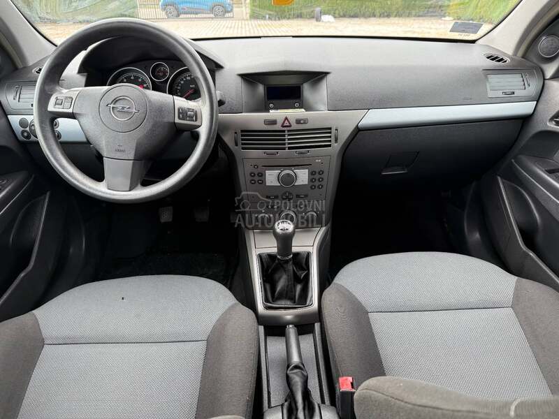 Opel Astra H 1.6 twinport
