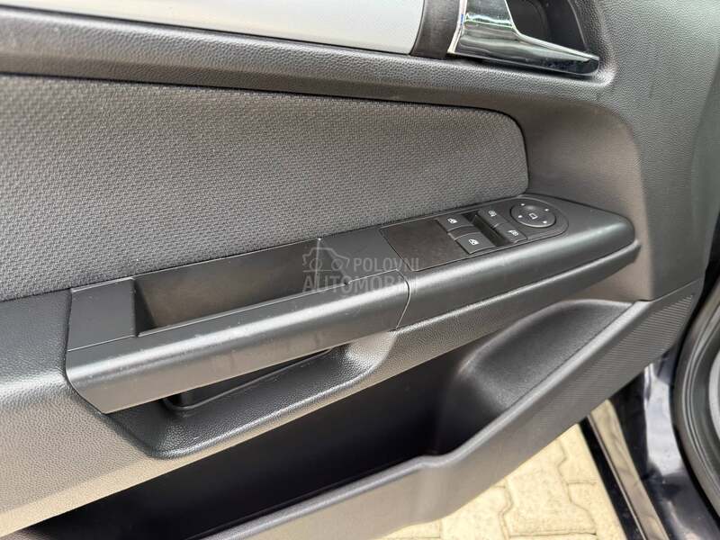 Opel Astra H 1.6 twinport
