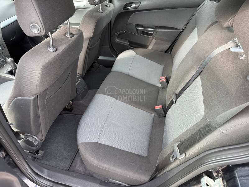 Opel Astra H 1.6 twinport