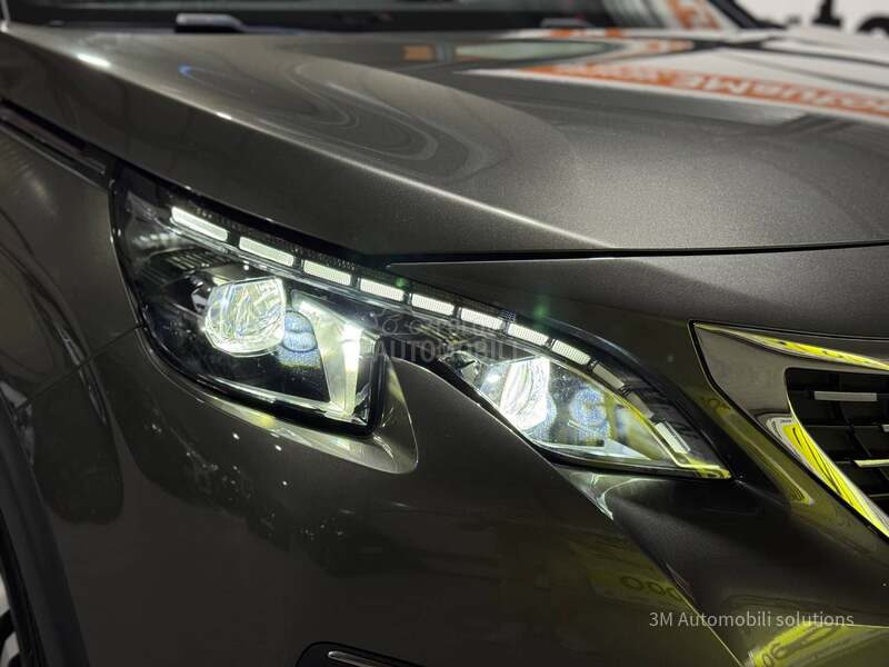 Peugeot 5008 2.0/GT-LINE/7S/PANO