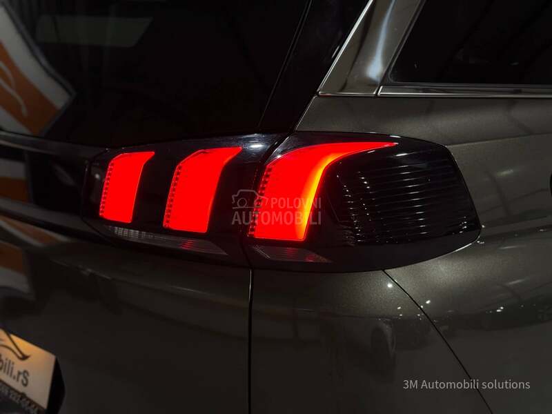 Peugeot 5008 2.0/GT-LINE/7S/PANO