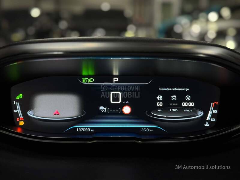 Peugeot 5008 2.0/GT-LINE/7S/PANO