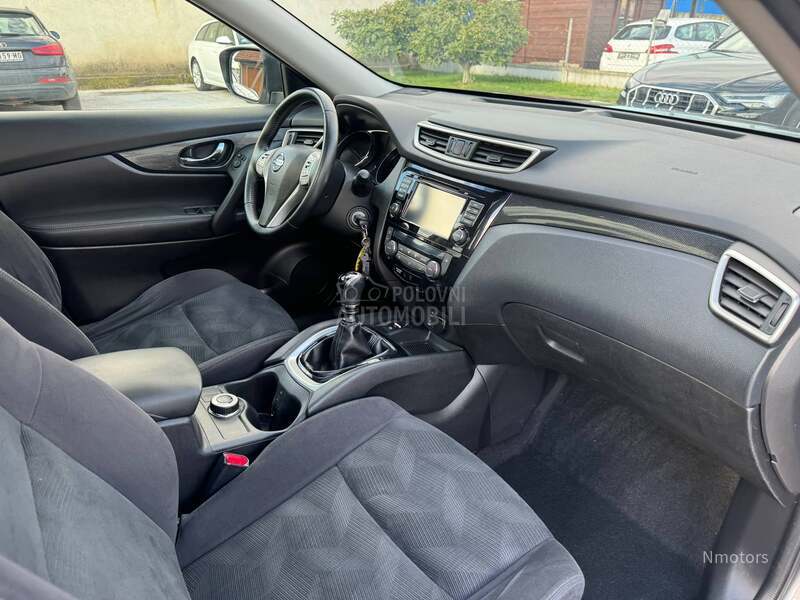Nissan X-Trail 1.6dci pano 4x4