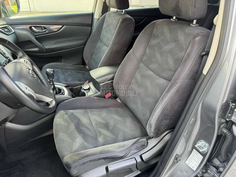 Nissan X-Trail 1.6dci pano 4x4