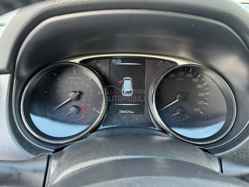 Nissan X-Trail 1.6dci pano 4x4