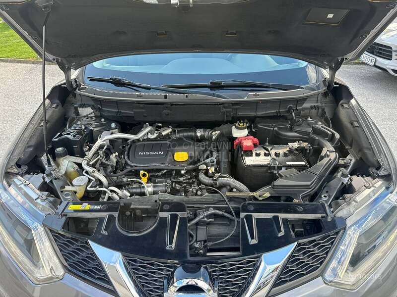 Nissan X-Trail 1.6dci pano 4x4