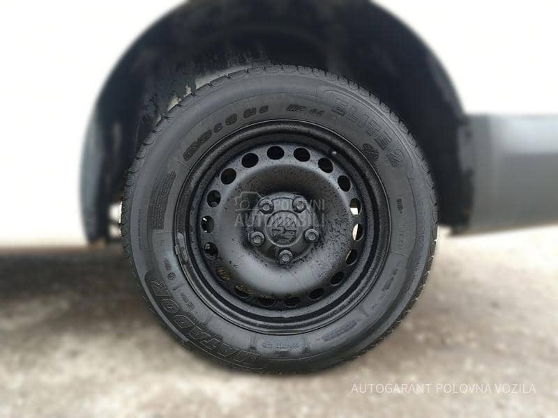 Volkswagen Caddy Maxi Furgon 2.0TDI