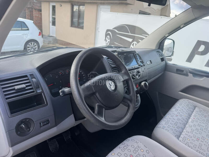 Volkswagen Transporter 