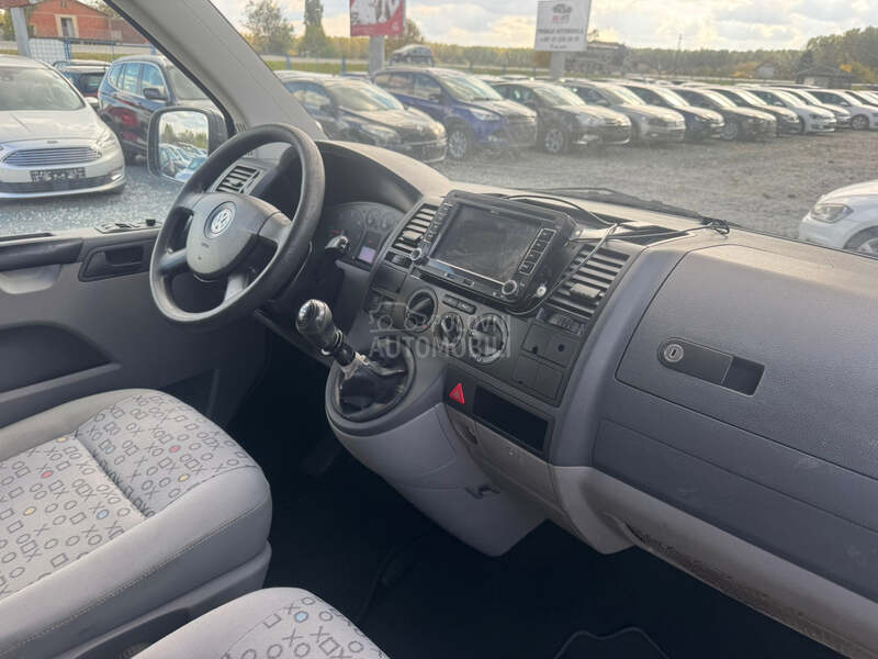Volkswagen Transporter 