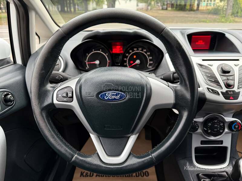 Ford Fiesta 1.2 V.s.e.r.v.i.s.