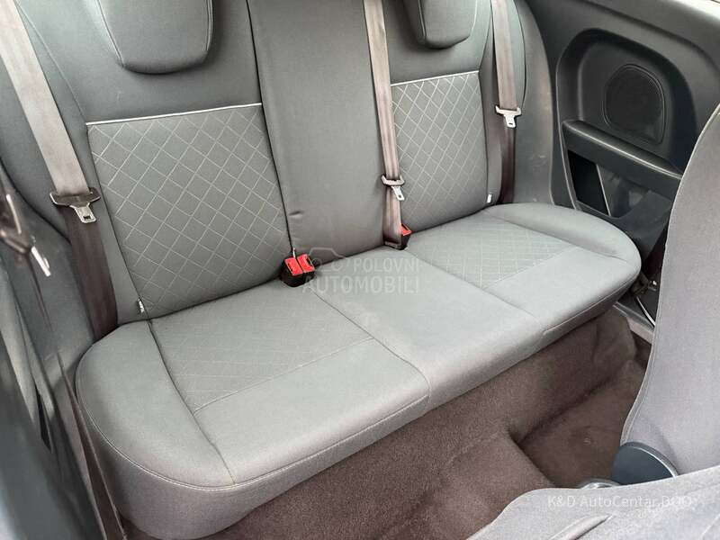 Ford Fiesta 1.2 V.s.e.r.v.i.s.