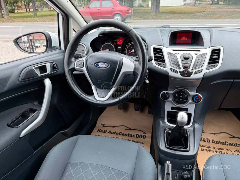 Ford Fiesta 1.2 V.s.e.r.v.i.s.