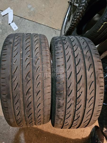 Pirelli 245/35 R19 Letnja