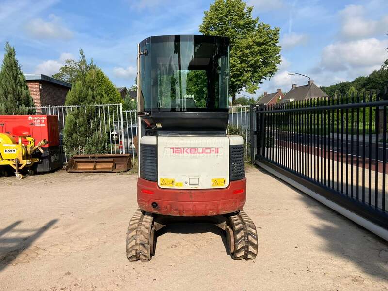 Takeuchi TB23R