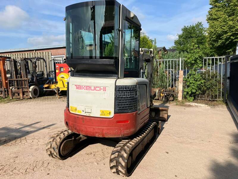 Takeuchi TB23R