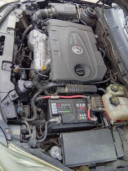 Opel Insignia CDTI crveno I