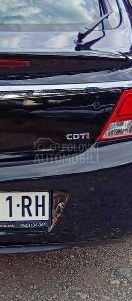 Opel Insignia CDTI crveno I