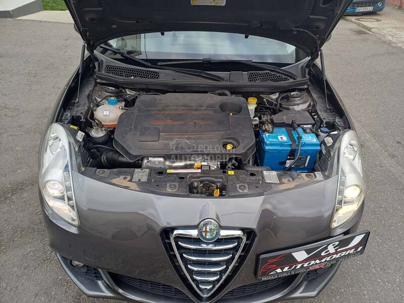 Alfa Romeo Giulietta 2.0 JTDm/TOOP/