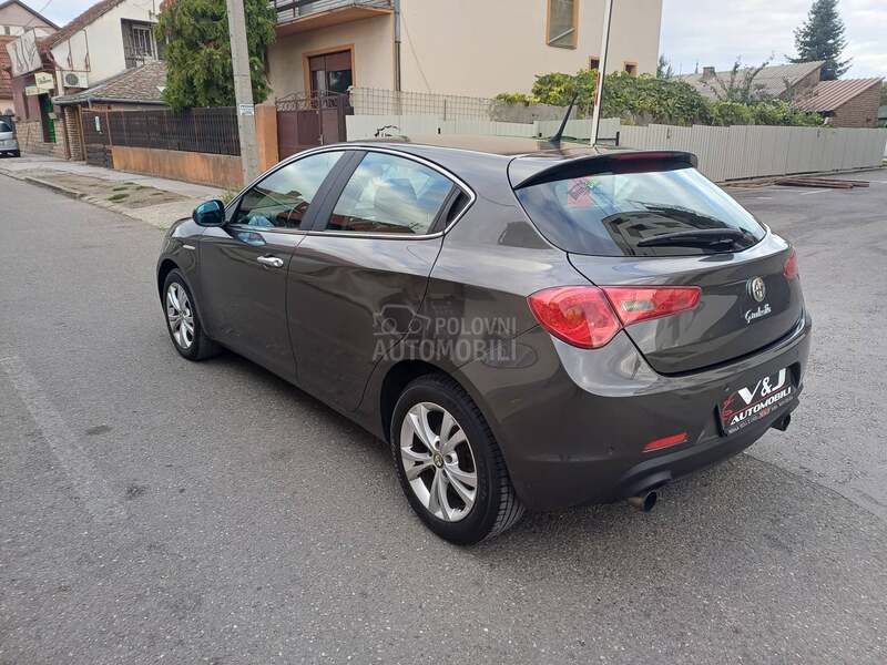 Alfa Romeo Giulietta 2.0 JTDm/TOOP/